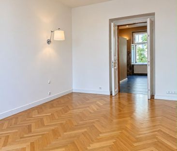 Pronájem bytu 1+kk • 40 m² bez realitkyNa Kovárně, Praha - Vršovice - Photo 1