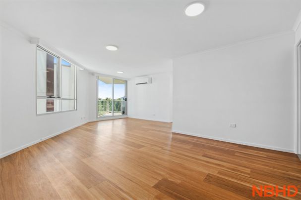 Luxury Living in the Heart of the City – Spacious & Sophisticated - Photo 1