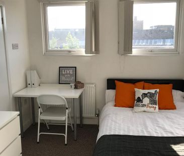 4 bedroom house to rent - Photo 6