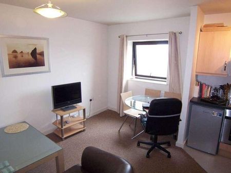 London Road, Norbury, SW16 - Photo 2