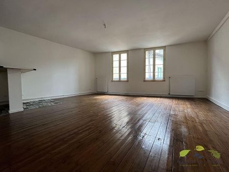 Location Appartement 3 pièces 68m² ST LEONARD DE NOBLAT 87400 - Photo 2