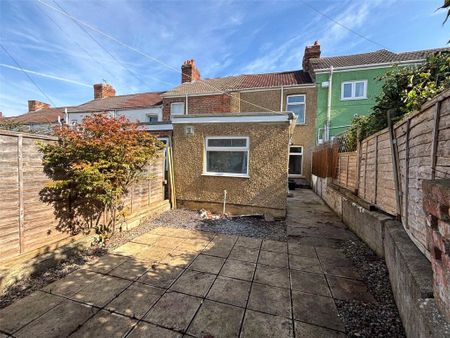 2 bedroom terraced house to rent - Photo 5