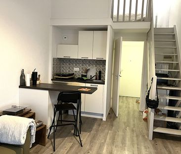 Location Appartement 1 pièce 28m² - Photo 2