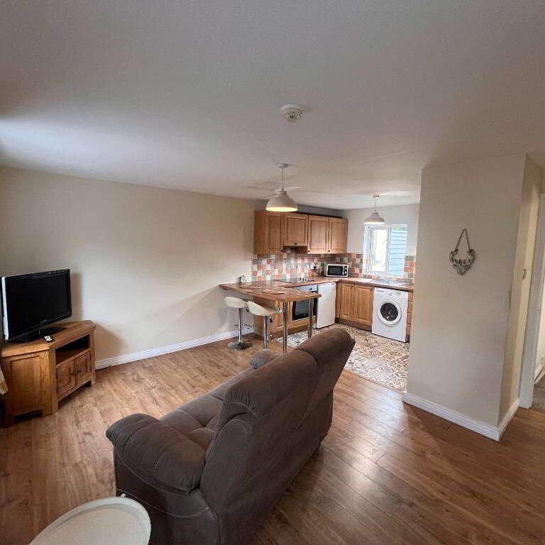 B, 60 Main Street, Derrygonnelly, BT93 6HW - Photo 1