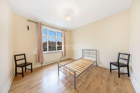 Brancaster Road, Ilford, IG2 - Photo 3