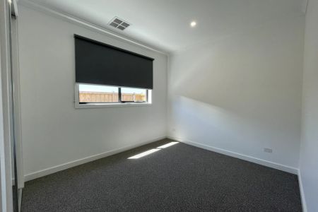 Functional and low maintenance stunning home - Photo 5