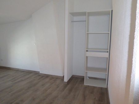 Location appartement 1 pièce 17.05 m² à Aubenas (07200) - Photo 4