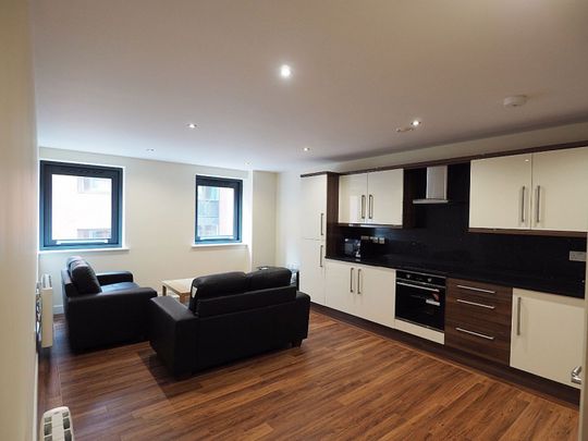 1 bed House Share Room 1 - Photo 1