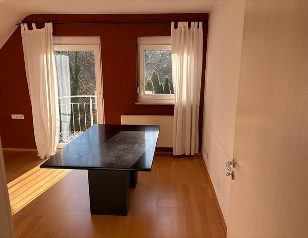 Traumhaft helle Etagenwohnung in Uhingen - Photo 1