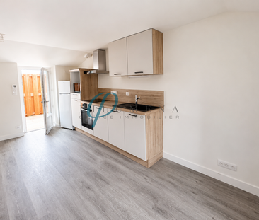 Location Appartement 2 pièces 33m² MONTREVAULT SUR EVRE 49110 - Photo 2