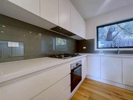 Perfect for Families and Professionals! - Photo 3