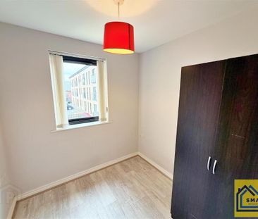 Apt 39 Titanic Walk, 9 Ballymacarrett Road, Belfast, BT4 1BT - Photo 2