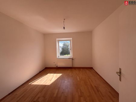 Leistbare 3-Zimmer-Wohnung mit großzügiger Wohnküche und flexiblem Kinderzimmer/Ankleidezimmer am Froschberg! Verfügbar ab 01.10.2026! - Photo 5