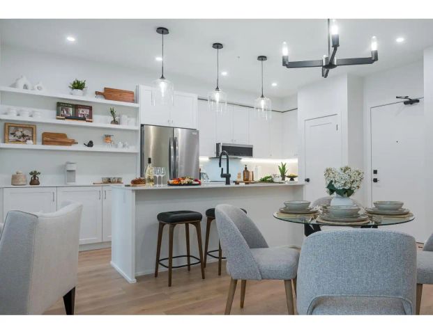 1 Bed + Den 46195 THOMAS ROAD, Vedder Crossing — 1 Bedroom - Photo 1