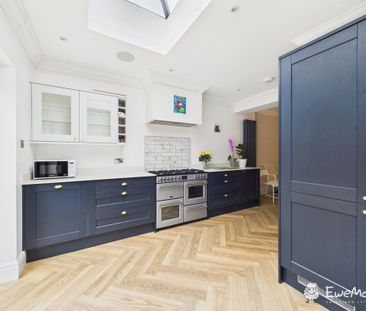 3 bedroom terraced house to rent - Photo 6