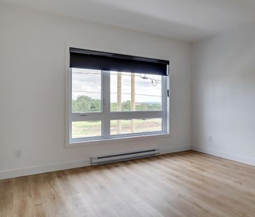 65, rue Michel-Robidoux #202, East-Angus - Photo 1