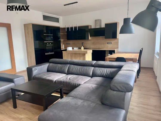 Pronájem 3+kk, připraven k nastěhování, centrum Jihlavy - Fotografie 1
