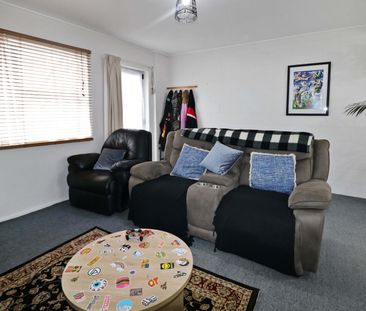 Waiwhetu Living - Photo 1