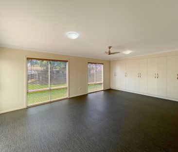 Spacious & Quiet in East Dubbo - Photo 3