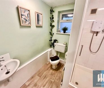 Whinney Hill Park, Brighouse, HD6 - Photo 1