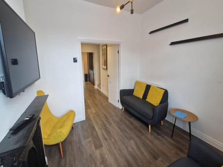 2 bedroom house to rent - Photo 2