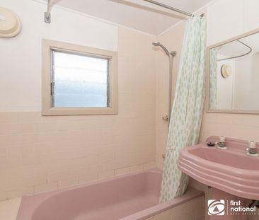 Brick Unit Close to CBD Low Maintenance Living - Photo 4