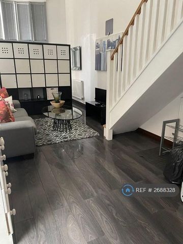 1 bedroom flat to rent - Photo 4