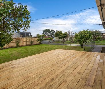 Comfort & Space in Māngere East - Photo 6