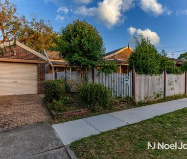 1A Menin Road, NUNAWADING - Photo 3