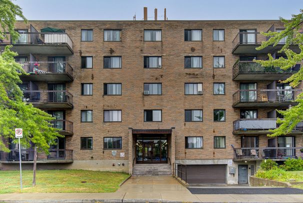 453 Rue Darontal, Boucherville, QC - Photo 1