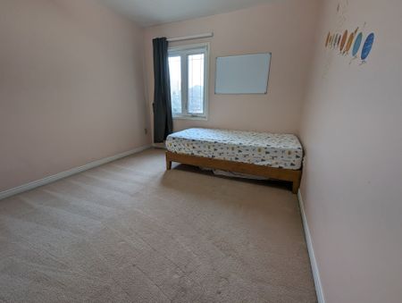 For Lease - 6923 Dillingwood Drive Unit# MAIN & 2ND, Mississauga, Ontario - Photo 4