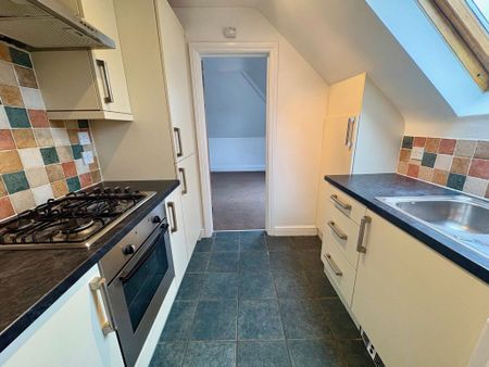 MILTON ROAD, CHARMINSTER (P07844) - Photo 5