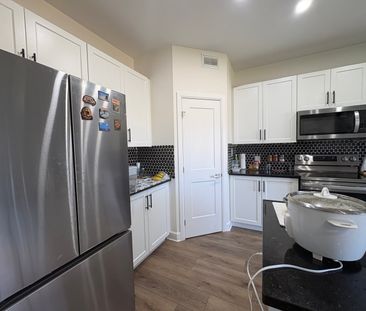 400 Buckthorn Dr, Kingston, ON K7P 0V6 - Photo 5
