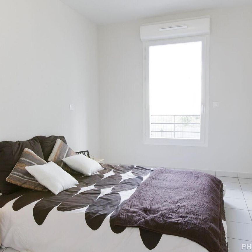 location Appartement T2 DE 38.65m² À BORDEAUX - Photo 1