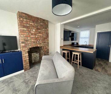 2 bedroom terraced house to rent - Photo 1