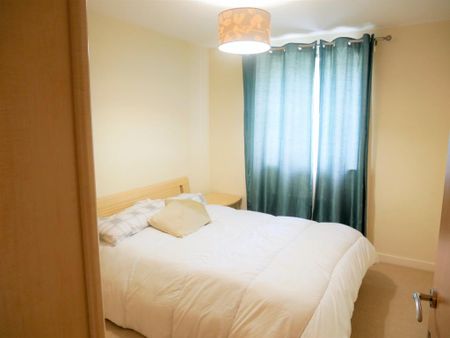 2 bedroom semi-detached house to rent - Photo 5
