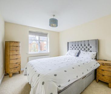 Room in a Shared House, Cardinal Close, B17 - Photo 1