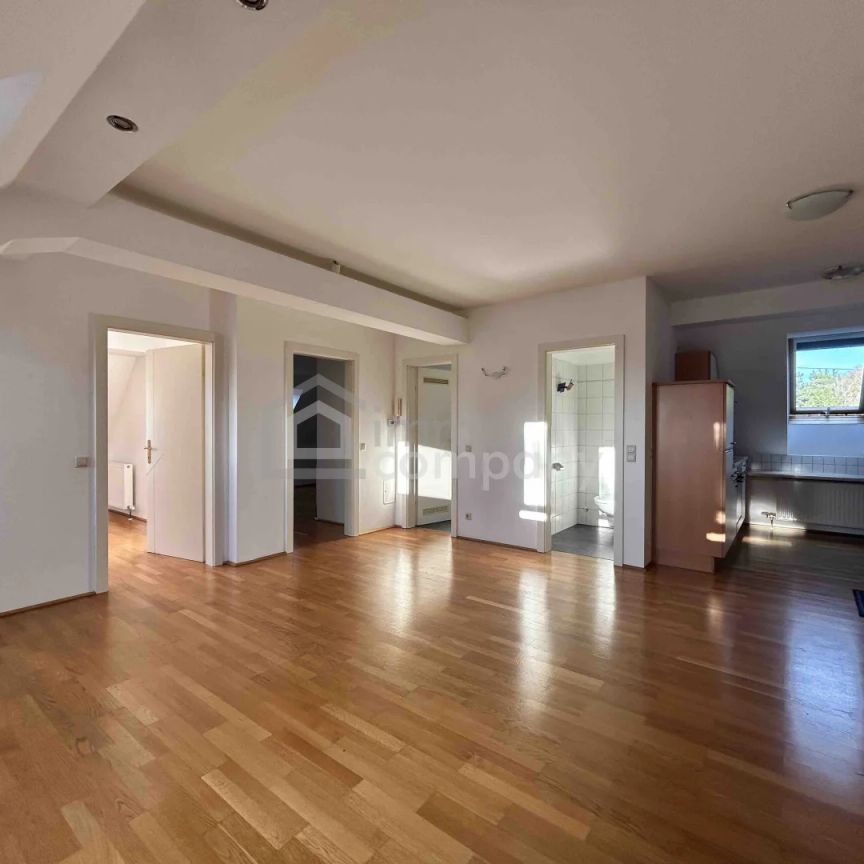 Charmante 3-Zimmer-Dachgeschoßwohnung in Salzburg – praktisch geschnitten und gut gelegen! - Foto 1