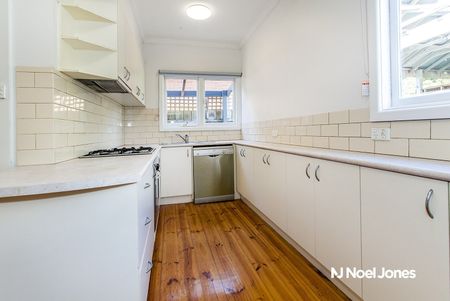 34 Moroney Street, BORONIA - Photo 2