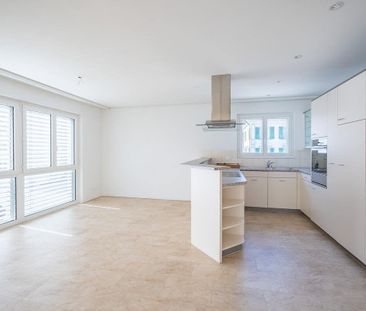 4.5 Zimmer, 111 m², 1. Stock - Photo 3