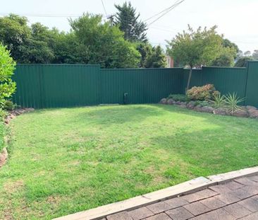 Mount Waverley - Photo 1