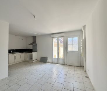 APPARTEMENT T3 - BRESLES - Photo 3