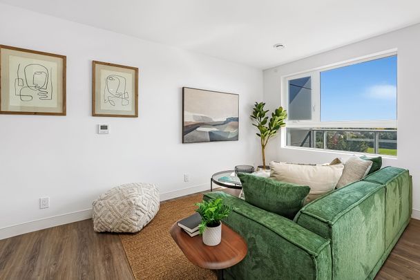 For Lease - 100 Manett Crescent Unit# 411, Brampton, Ontario - Photo 1