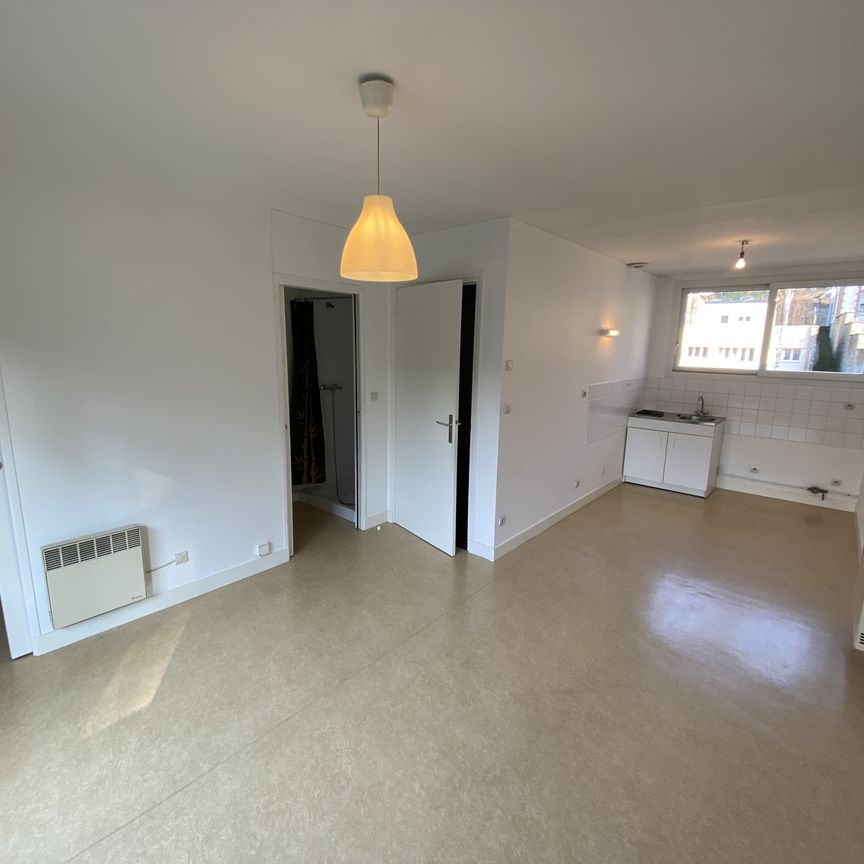 Location Appartement 2 pièces 26m² ST LO 50000 - Photo 1