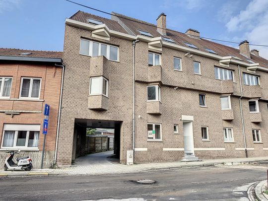 Gerenoveerd duplex appartement met zonnig terras in Heverlee - Photo 1