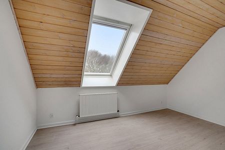 5-værelses Rækkehus på 136 m² i Odense S - Photo 3