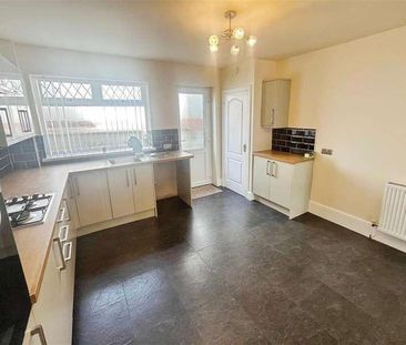 Thomas Street, Tonypandy, CF40 - Photo 1