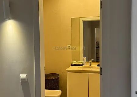Apartment T4 in Aldoar, Foz do Douro e Nevogilde, Porto