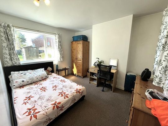 4 bedroom terraced house to rent - Photo 1