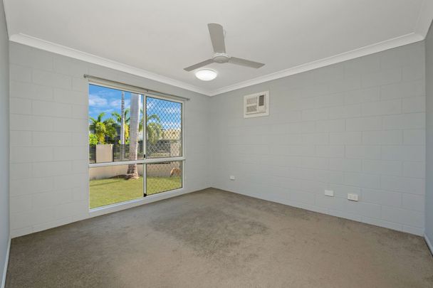 7 Prairie Street, Kirwan. - Photo 1